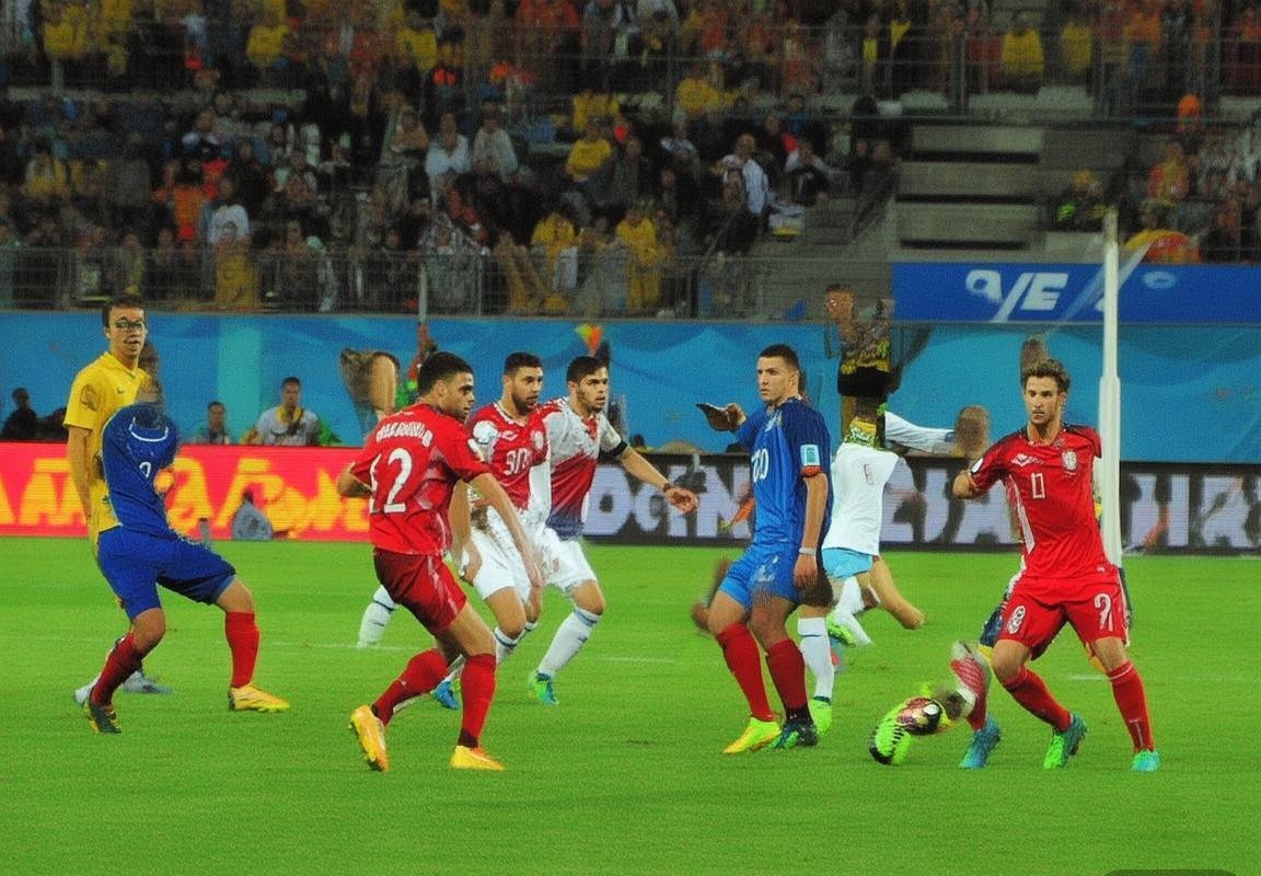 2023年巴西VS塞尔维亚足球赛精彩瞬间回顾(图3)