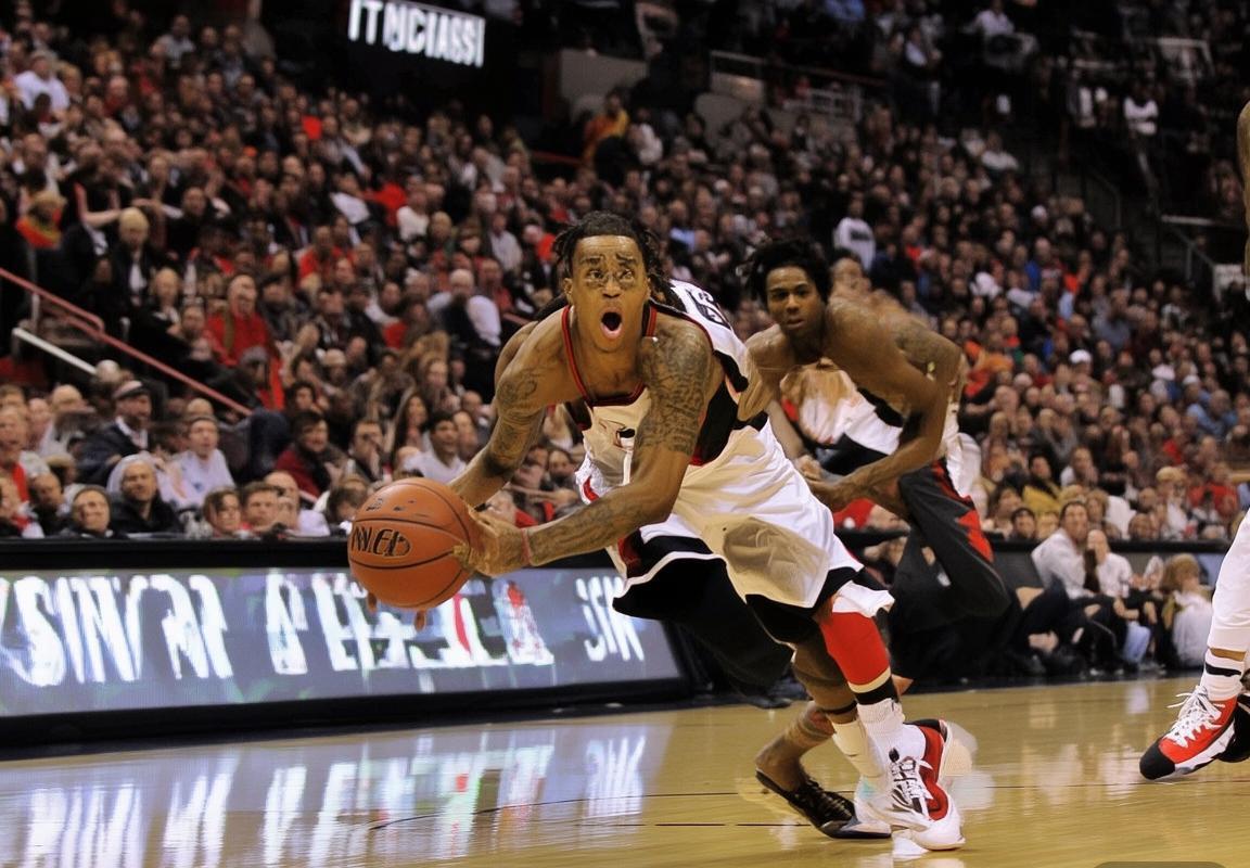 2013年雷霆对开拓者经典对决：激情碰撞与战术对决(图3)