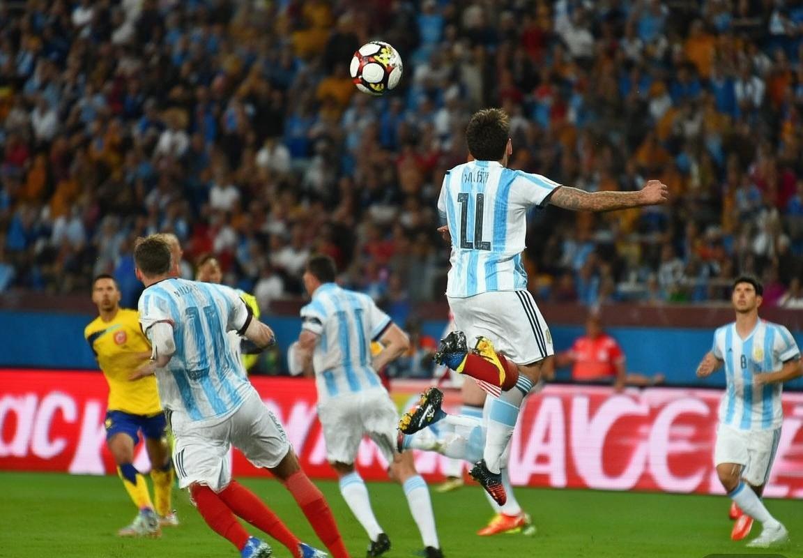 2018南美世界杯预选赛：阿根廷绝地反击逆转厄瓜多尔，心态与团队精神定胜负(图3)