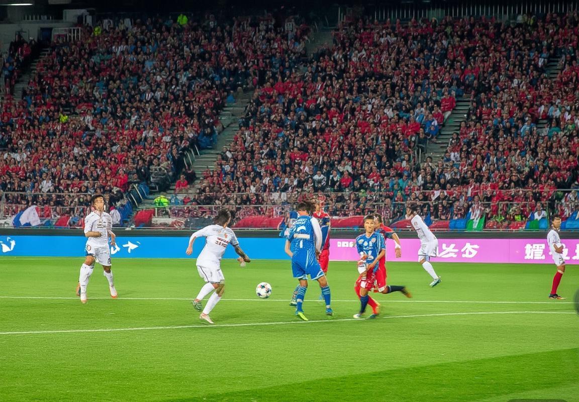 权健VS国安：激战解析、球员对决与足球文化传承